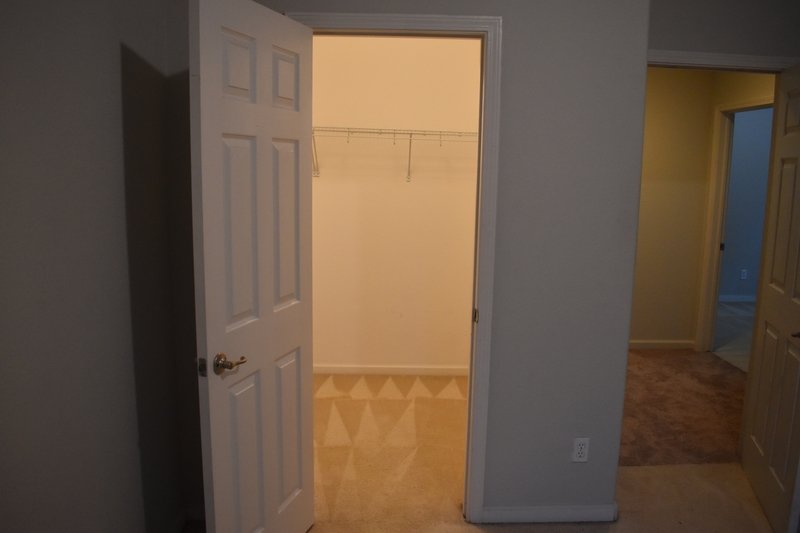 570 Barclay Way property image