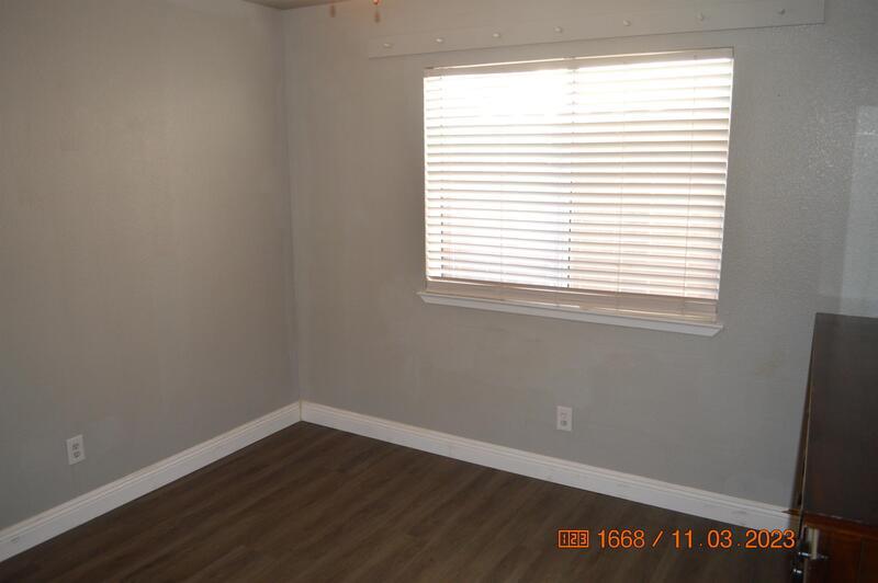 732 Dwight Road property image