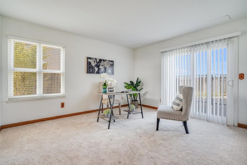 1561 Spring Court property image