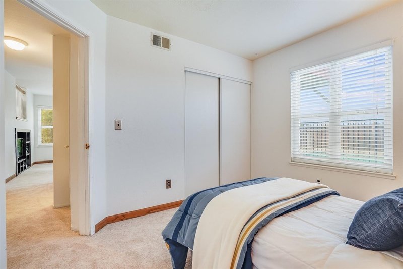 1561 Spring Court property image