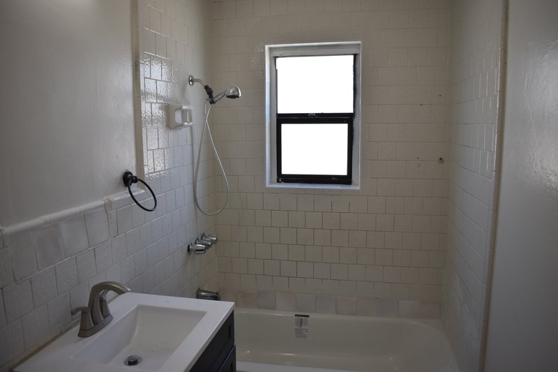 1720 Bessie Avenue property image