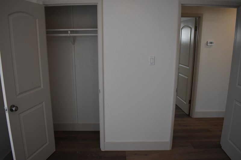 1720 Bessie Avenue property image
