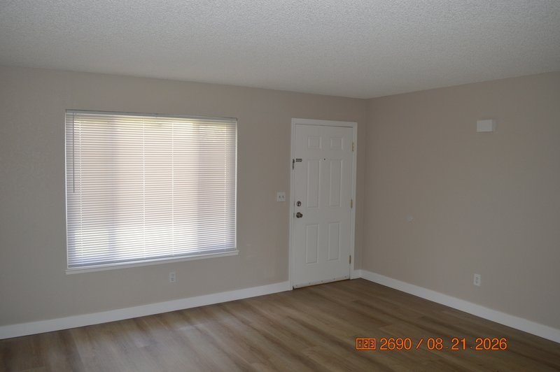 632 Walnut Avenue - 1 property image