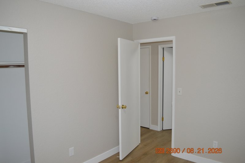 632 Walnut Avenue - 1 property image