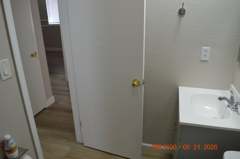 632 Walnut Avenue - 1 property image