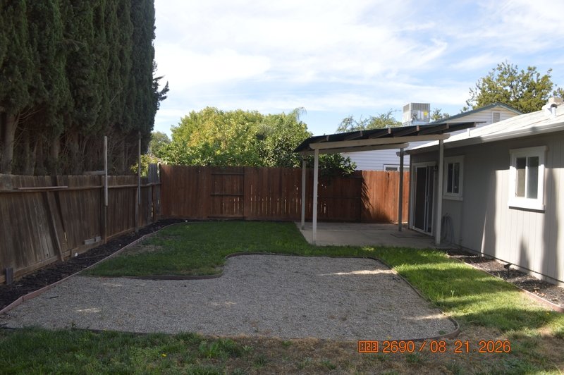 632 Walnut Avenue - 1 property image