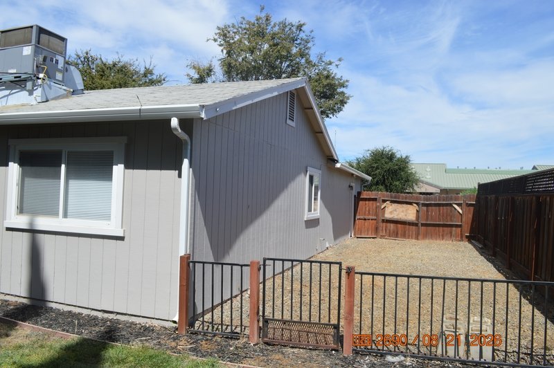 632 Walnut Avenue - 1 property image