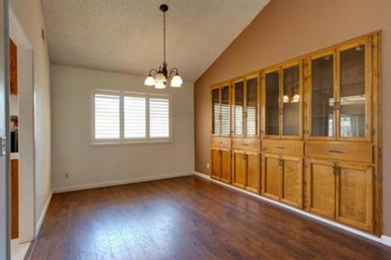 2768 Saratoga Avenue property image