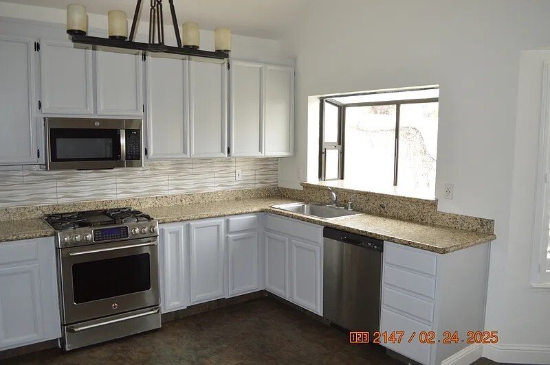 625 Berlin Way property image