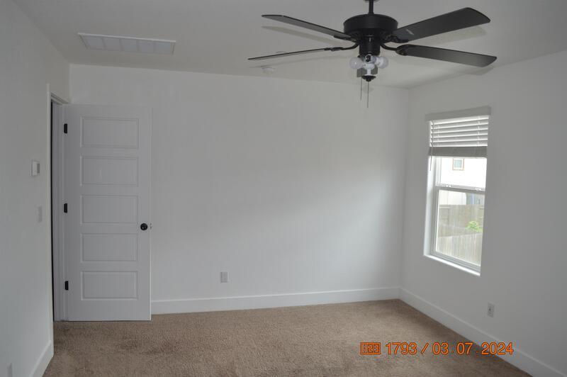 1663 Thistle Lane property image