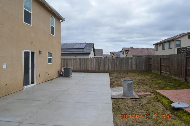 1663 Thistle Lane property image