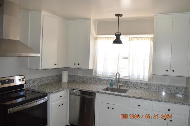 930 South Rose Street property image