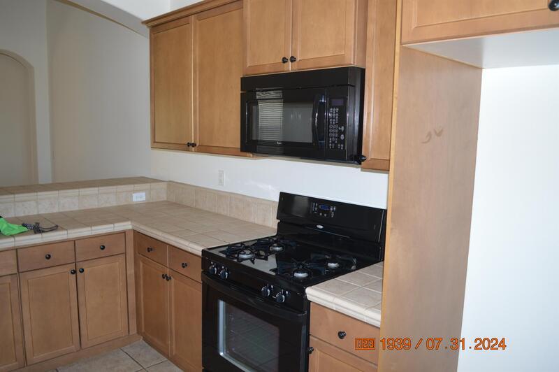 2725 Amalfi property image