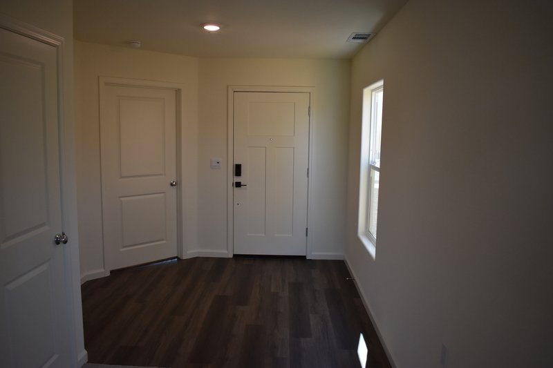 4049 Cinnabar Avenue property image
