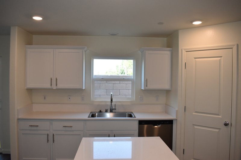 4049 Cinnabar Avenue property image