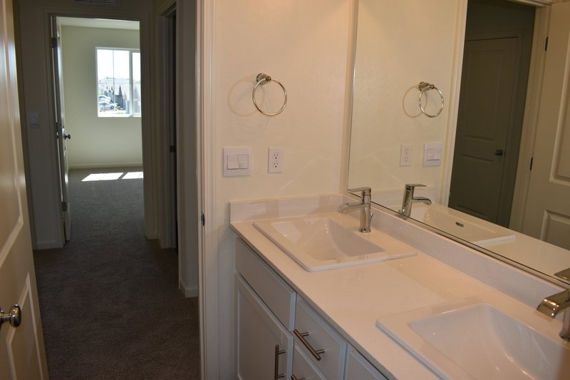 4049 Cinnabar Avenue property image