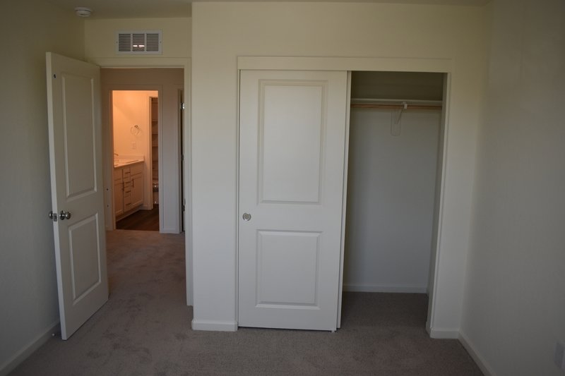 4049 Cinnabar Avenue property image