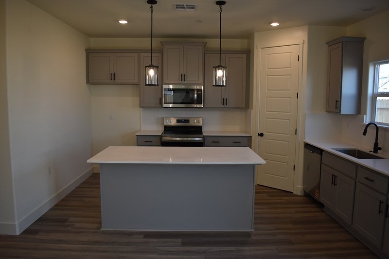 4649 Jema Way property image