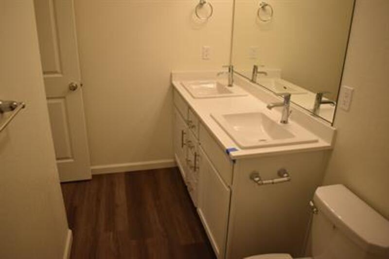 4527 Isabel Court property image