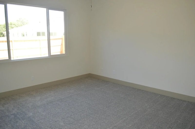 2430 Bastidas Drive property image