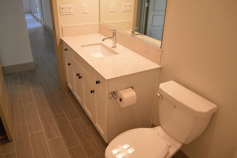 2430 Bastidas Drive property image