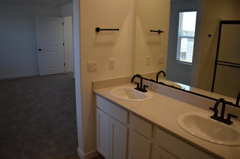 4123 Scarlet Court property image