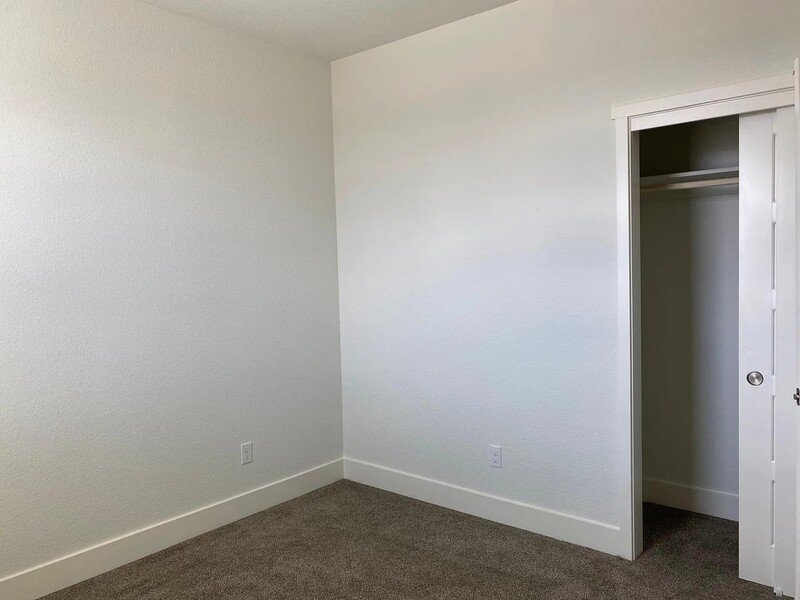 2454 Fidalgo Way property image
