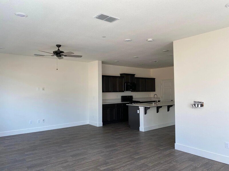 2454 Fidalgo Way property image