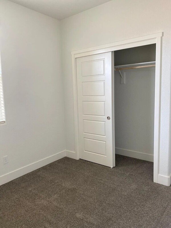 2454 Fidalgo Way property image