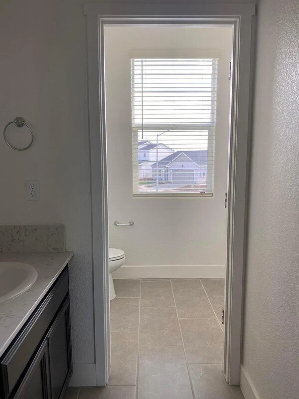 2454 Fidalgo Way property image