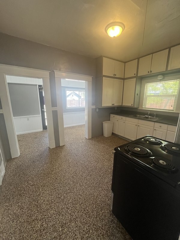 412 L Street property image