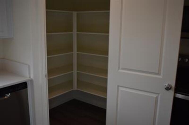 4523 Iris Court property image