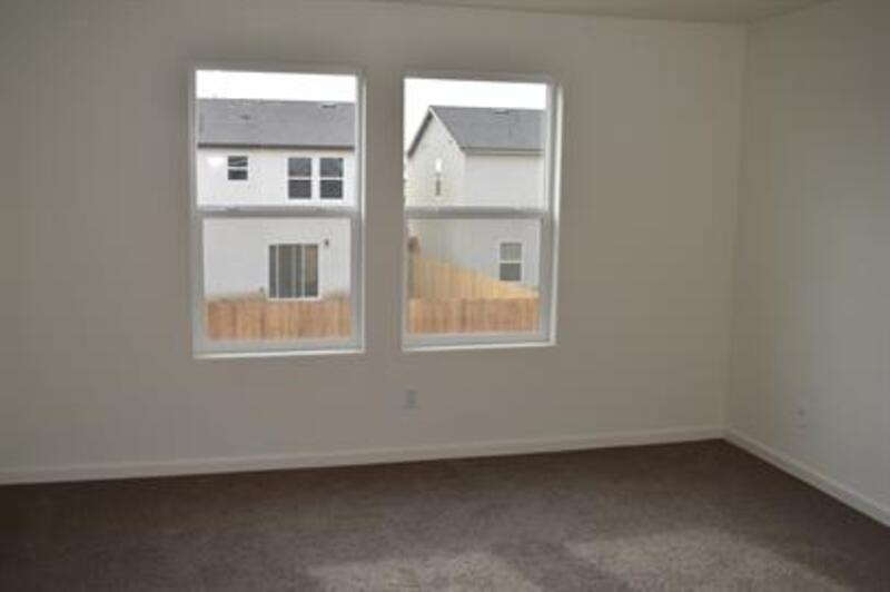 4523 Iris Court property image