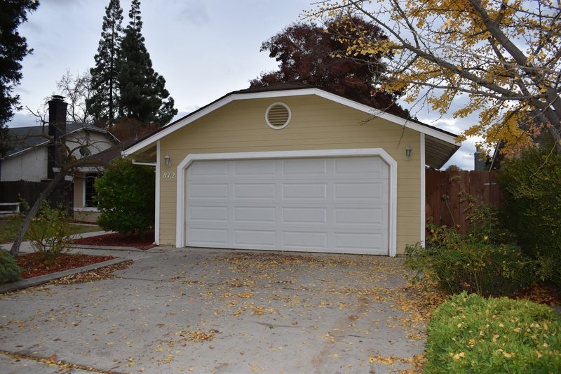 872 San Pablo Avenue property image