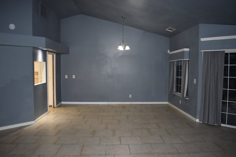 872 San Pablo Avenue property image