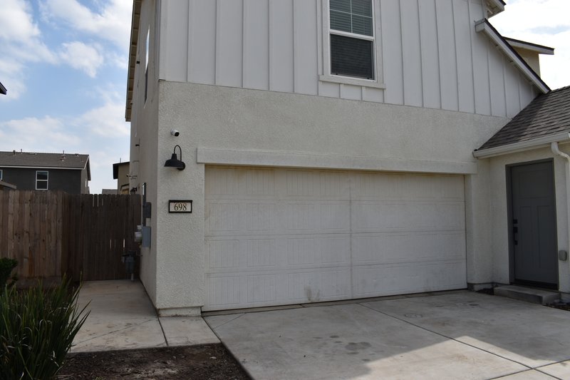 698 Jessie Drive property image