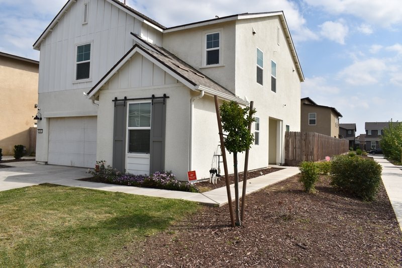 698 Jessie Drive property image