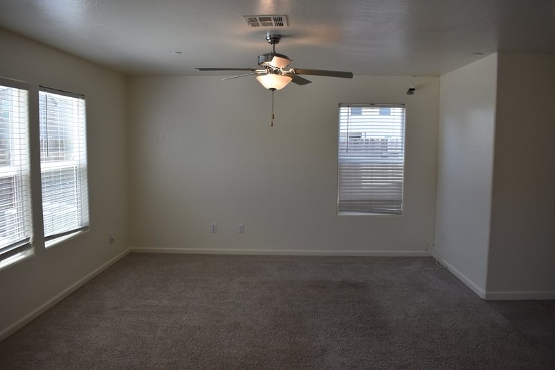 698 Jessie Drive property image